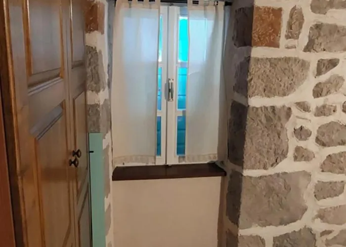 Martin House Апартаменты Селине