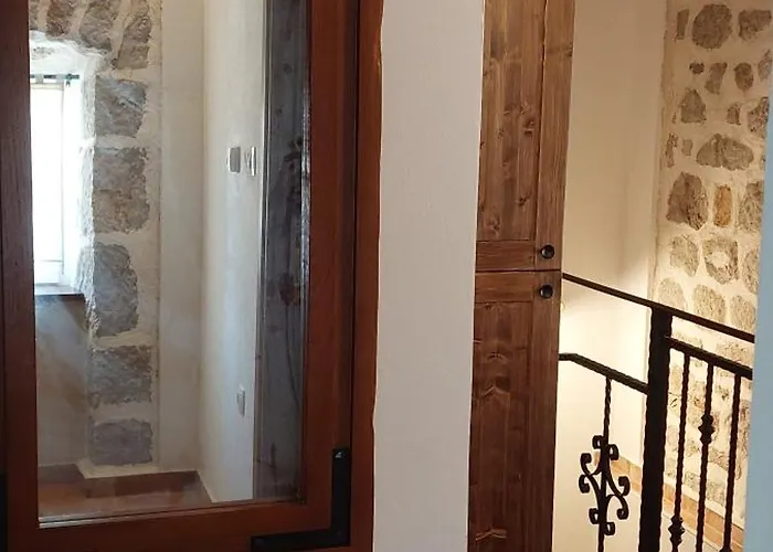 Martin House Селине